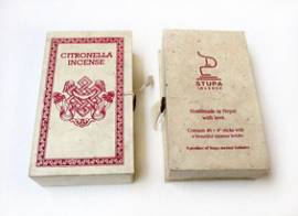 Citronella Räucherstäbchen - Hand Made with Love - Naturrein - handgerollt - Nepal - Bild vergrößern