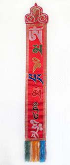 Tibetischer Wandbehang - Mantra Om Mani Padme Hum - roter Brokat - Nepal