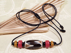 SHERPA Halskette DZI Perle Tigerzahn Tigertooth - Tibetische Gl�cksperle - NEPAL