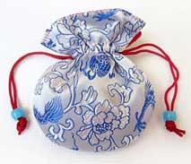 Schmuckbeutel aus Brokat - Tibet Style - weiss blau